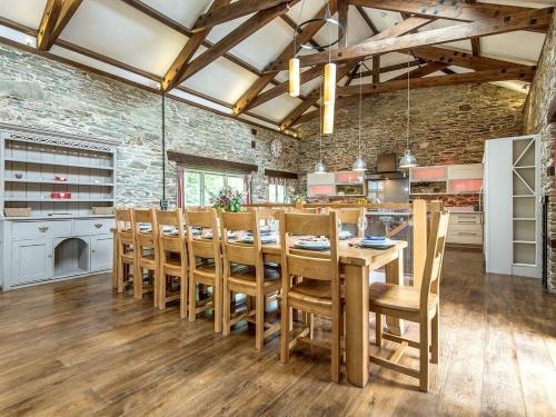 Mill Barn, Woolston