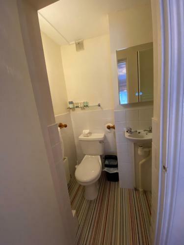 Hostal The Durbeyfield Guest House