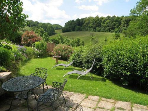 Rose Tree Cottage, Westbury On Severn