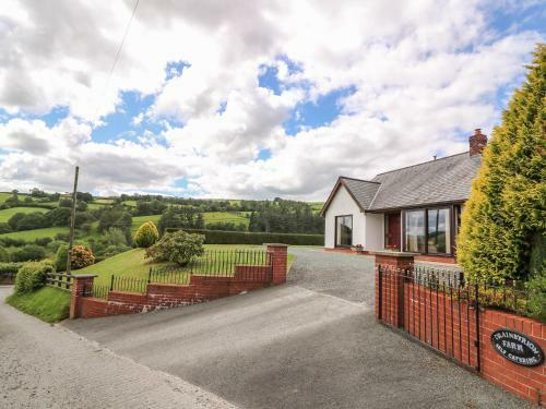 Drainbyrion Farm House