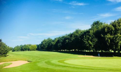 Apartamento Sapey Golf & Country Club
