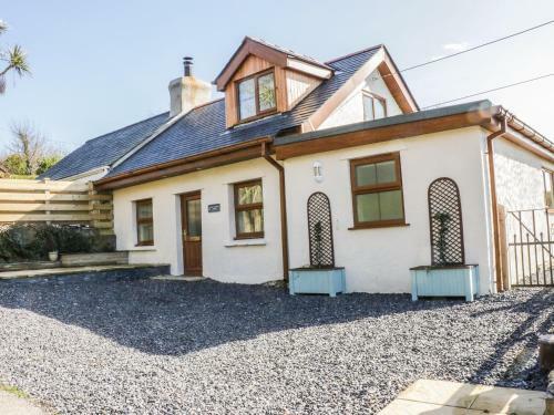 2 Tan Y Marian Uchaf, Benllech