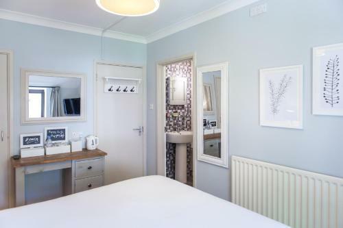 Hostal Lulworth Lodge