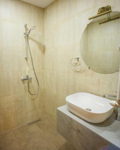 Hotel Almi