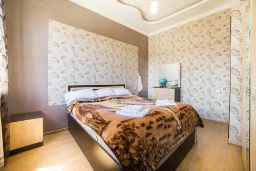 Hostal Guest To Lord Nakashidze