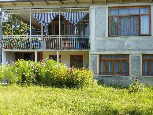 Hostal Guest House Mebo