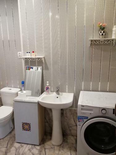 Hostal Guest House Mebo