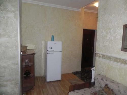 Apartment On 9 April