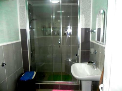Apartment On 9 April