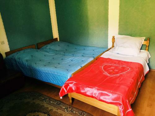 Hostal Thorely's Guest House