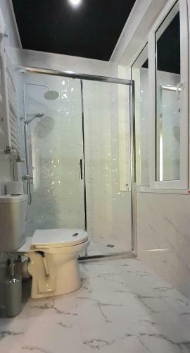 Hostal Lomis Mta
