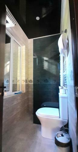 Hostal Lomis Mta