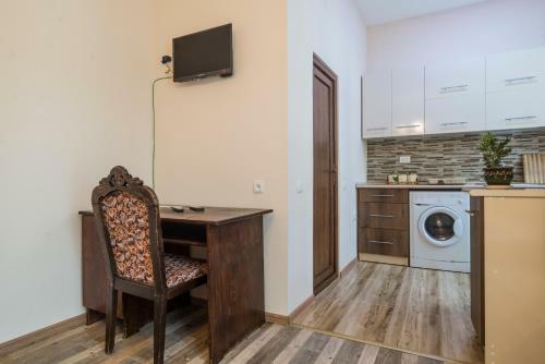 Hostal El-mi