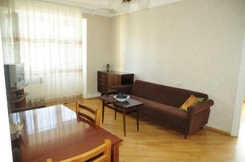 Mid Apartment