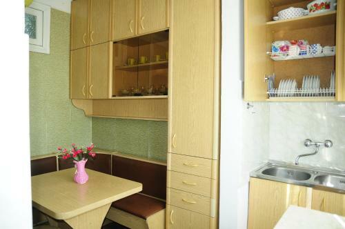 Mid Apartment