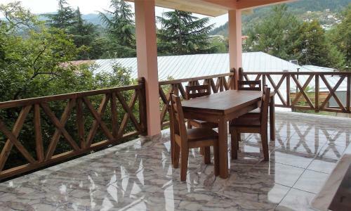 Hostal Pirosmani