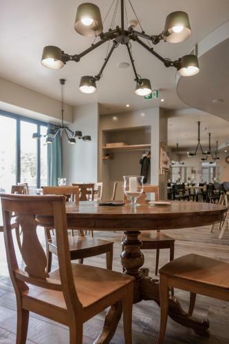 Hotel Restaurant Ochsen & Lodge