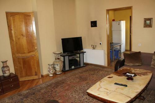Hostal Marika's Guest House