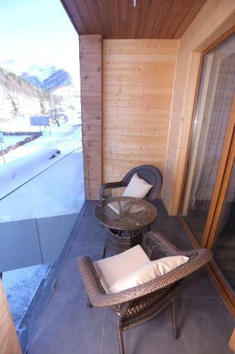 Aparthotel In Bakuriani "the Valley"
