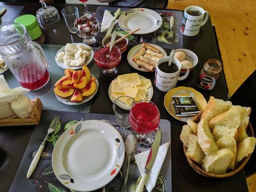 Hostal Guest House Karati