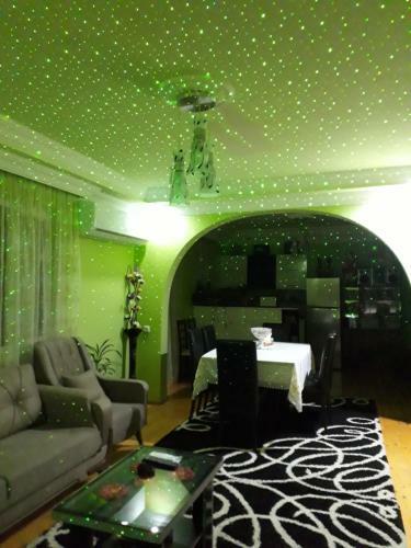 Hostal Guest House Karati