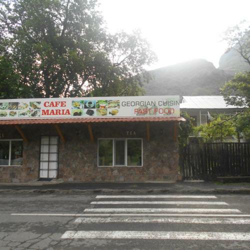 Hostal Guesthouse Barbi Maria
