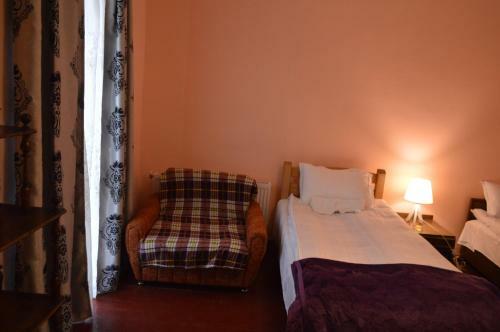 Hostal Garbani Gardens