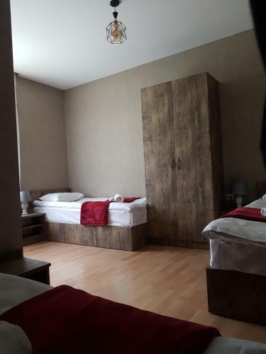 Hostal Shani