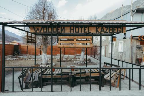 Wooden Hotel Kazbegi