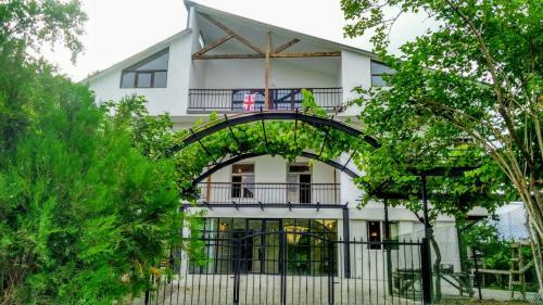 Hotel Smith"s House Surami