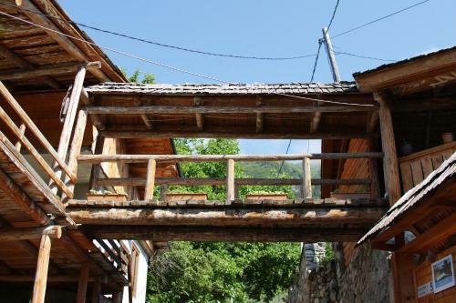 Hostal Mestialux Guesthouse