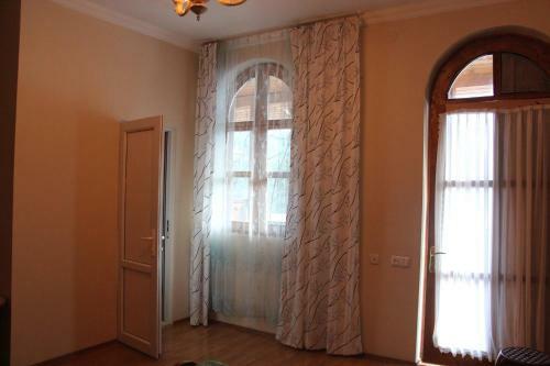 Hostal Guest House Lali