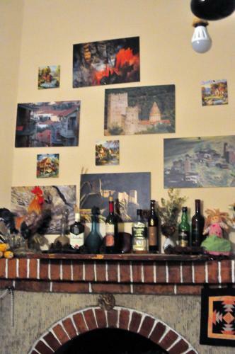 Hostal L House