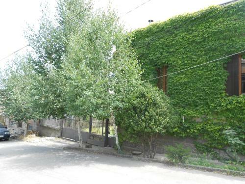Hostal Guest House Tamada