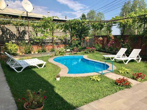 Hostal Family Oasis