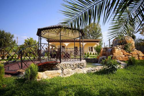 Hotel Oasis Villa