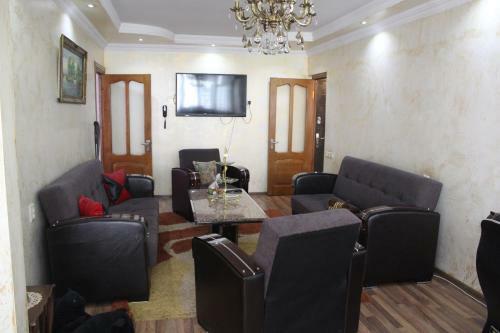 Apartment On Inasaridze 4