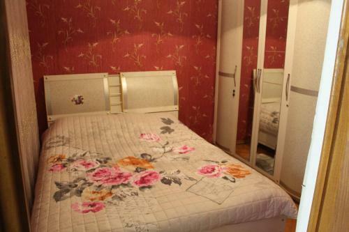 Apartment On Inasaridze 4
