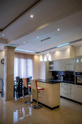 Albergue Check Inn Hotel