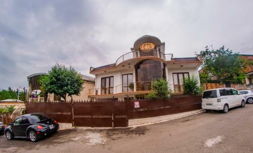 Albergue Check Inn Hotel