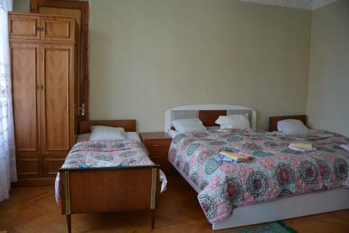 Hostal Friends House In Qd