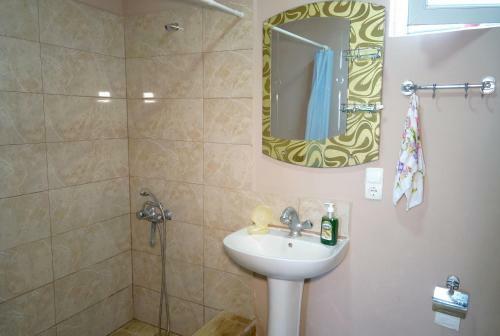 Hostal Mimino Guest House
