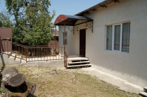 Hostal Mimino Guest House
