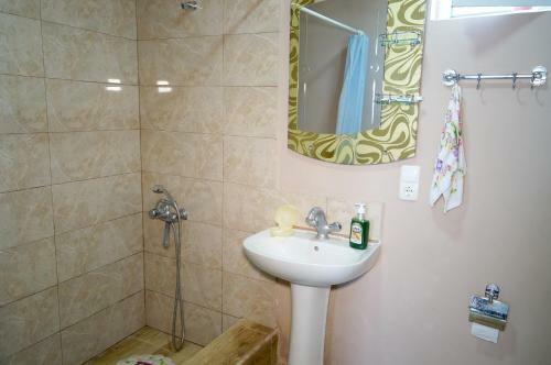 Hostal Mimino Guest House