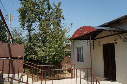Hostal Mimino Guest House