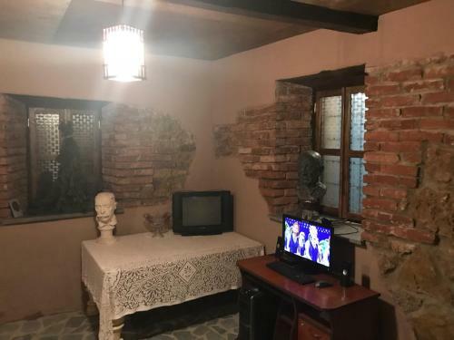 Hostal Mimino Mizandari