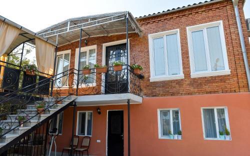 Hostal Mizandari 3