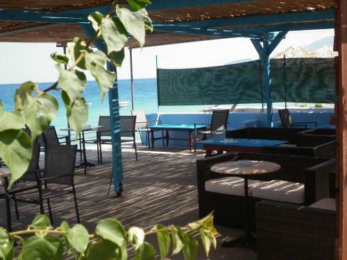 Hostal Akri Rooms