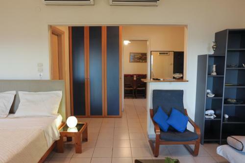 Hostal Spyrou Studios