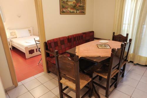Hostal Spyrou Studios
